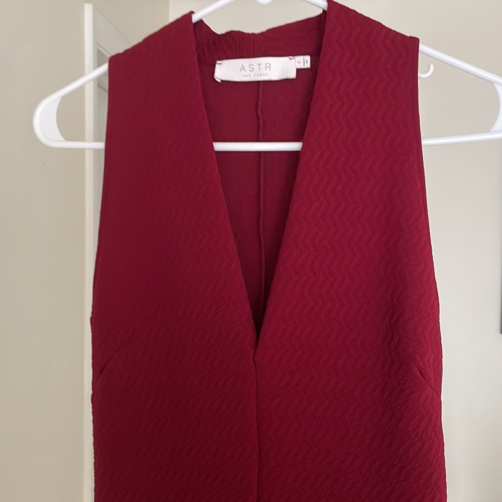 Scarlet Bodycon Dress - Picture 3 of 5